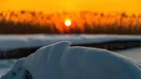 Zimowy wschód słońca nad jeziorem Dargin i... -27 stopni - zdjęcie 100