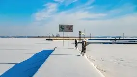 Zima w porcie AZS, jezioro Niegocin, 2021 r. - zdjęcie 14