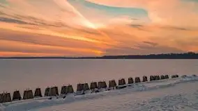 Zachód słońca w Giżycku nad jeziorem Niegocin 02.2021 - zdjęcie 27