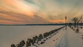 Zachód słońca w Giżycku nad jeziorem Niegocin 02.2021 - zdjęcie 46