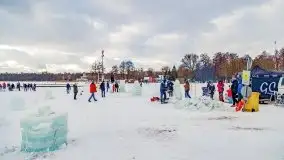 Fotorelacja z rzeźbienia w lodzie w Giżycku - zdjęcie 49