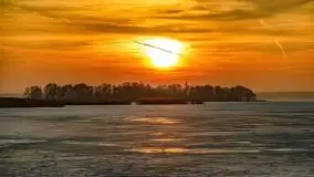 Zachód słońca nad jeziorem Niegocin, luty 2021 - zdjęcie 75