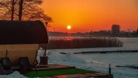 Zima i zachód słońca w porcie Tło Dla Mew - zdjęcie 31