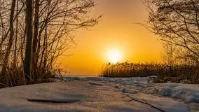 Zimowy zachód słońca nad jeziorem Śniardwy - zdjęcie 24