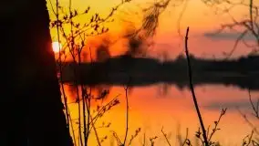 Wiosenny wschód słońca nad jeziorem Stręgiel - zdjęcie 11