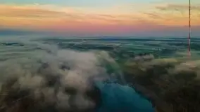 Wschód słońca z drona nad jeziorem Wojnowo - zdjęcie 33