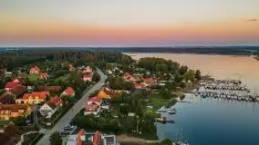 Wschód słońca nad jeziorem Bocznym, port Tło Dla Mew - zdjęcie 7