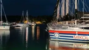 Nocne Mikołajki, Wioska Żeglarska i część promenady - zdjęcie 12