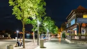 Nocne Mikołajki, Wioska Żeglarska i część promenady - zdjęcie 19