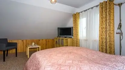 Domek wśród pól - zdjęcie 27