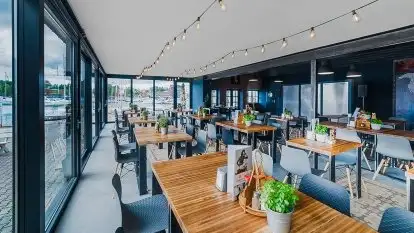 Tawerna Żagiel & Namiot Club - zdjęcie 3