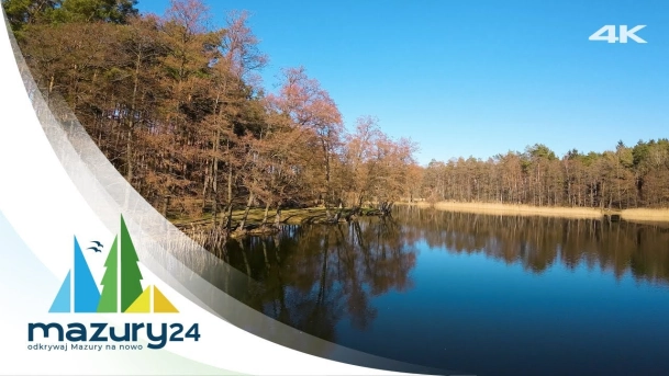 Dynamiczne Mazury, zatoka Skonał nad jeziorem Tałty, 4K