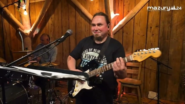 Ponad Rok, Michał Lampard, PO-LATO, Tło Dla Mew, LIVE+