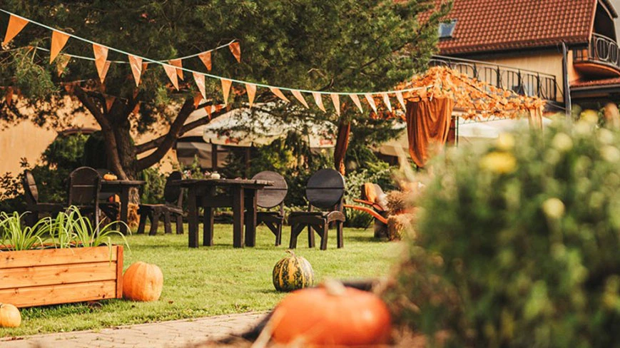 Jesień na Mazurach. Dłużej=taniej!