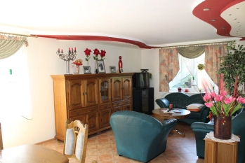 Dom na spokojnym osiedlu w Piszu blisko jeziora Mazury - zdjęcie 25