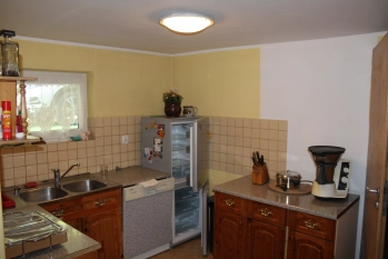 Dom na spokojnym osiedlu w Piszu blisko jeziora Mazury - zdjęcie 7