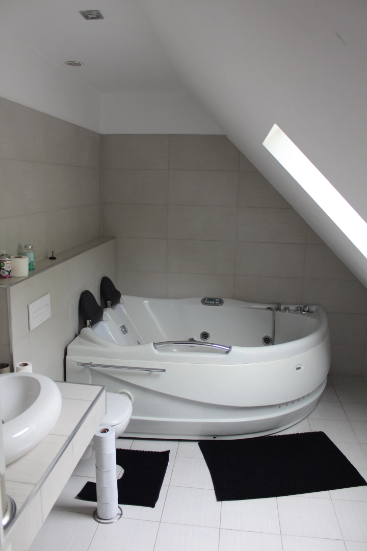  Nowoczesny całoroczny dom w sercu Mazur – Pilchy, jezioro Roś