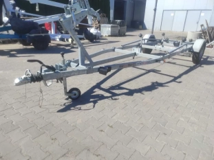 Sprzedam motorówkę DRACO z przyczepą. - zdjęcie 2