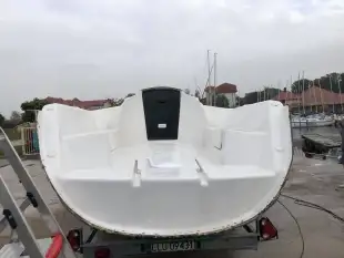 Sprzedam sklejoną skorupę Twister 26 - zdjęcie 19