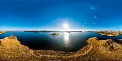 Jesienne jezioro Jagodne