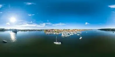 Wioska Żeglarska, Mikołajki i jezioro Mikołajskie