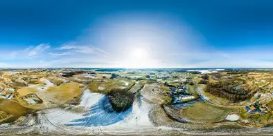 Jezioro Łaźno przy Rogojnach zimą