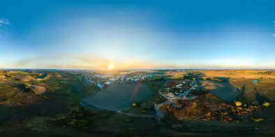 Zachód słońca nad Kętrzynem, październik 2022 r.