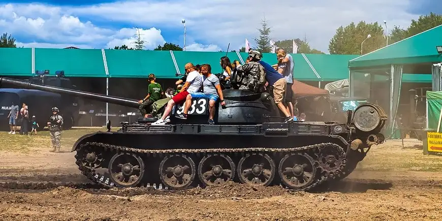Czas na cięższy ale prostszy kaliber, a gdzie pojeździmy czołgiem na Mazurach?